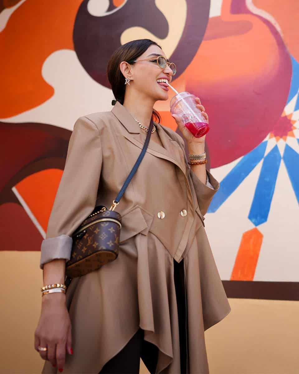 Camel Flow Trench Jacket - afroda